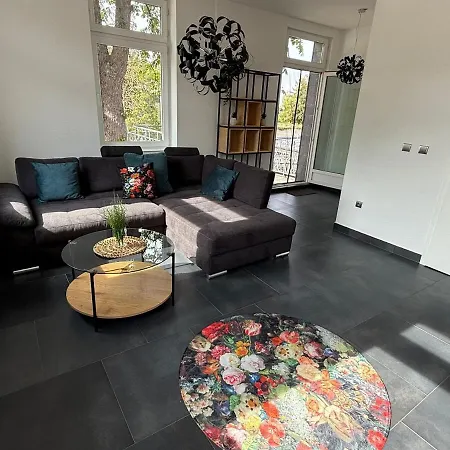 1 דירה באד ננדורף